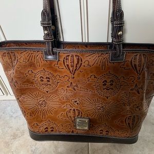 Disney vacation club Dooney & Bourke limited ed.